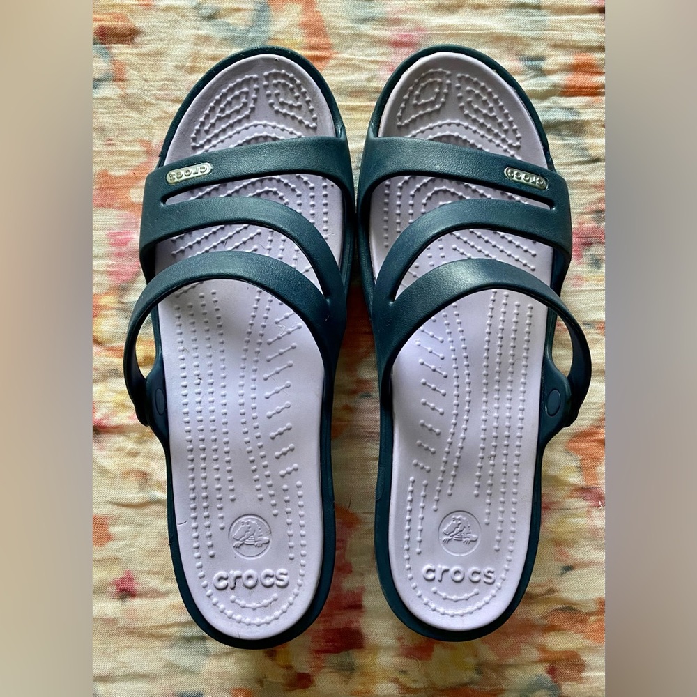 Crocs Kadee II Sandals Women’s Size 8